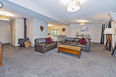 Photo of property in 13 Bridge Street, Southbridge, 7602