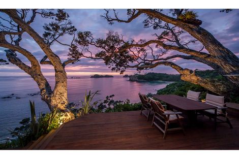 Photo of property in 356 Rockell Road, Whananaki, Hikurangi, 0181