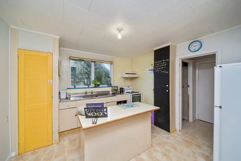 Photo of property in 38 Paritutu Road, Spotswood, New Plymouth, 4310