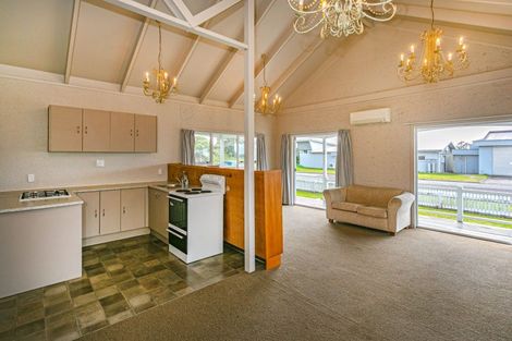 Photo of property in 2 Tokoroa Road, Tairua, 3508