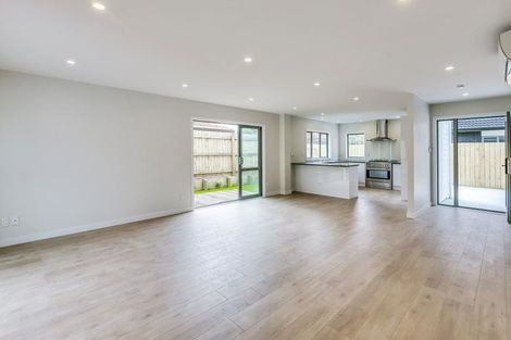 Photo of property in 61c Margan Avenue, New Lynn, Auckland, 0600