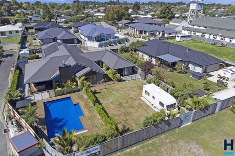 Photo of property in 14d Saxon Street, Motueka, 7120