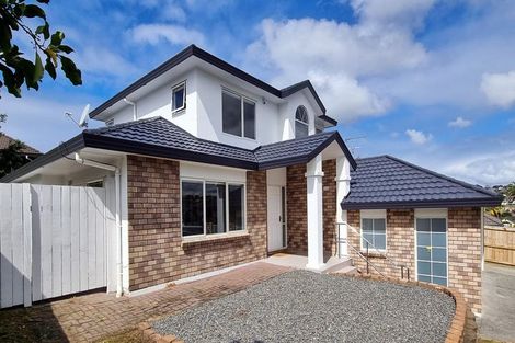 Photo of property in 27 Calypso Way, Unsworth Heights, Auckland, 0632