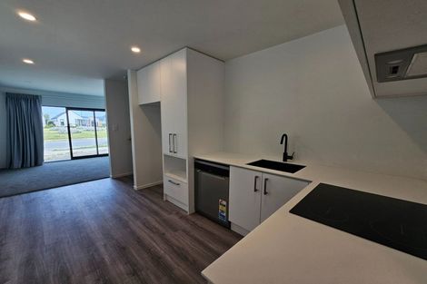 Photo of property in 8 Nevermore Place, Halswell, Christchurch, 8025