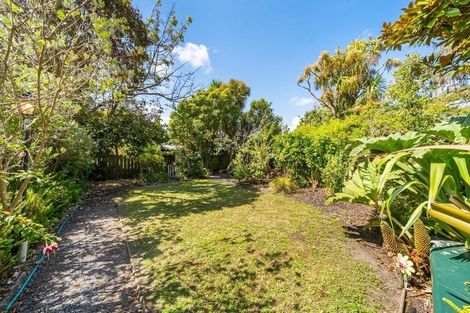 Photo of property in 17 Paremata Crescent, Paremata, Porirua, 5024