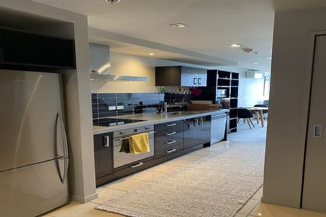 Photo of property in Monument Apartments, 9h/245 Wakefield Street, Te Aro, Wellington, 6011