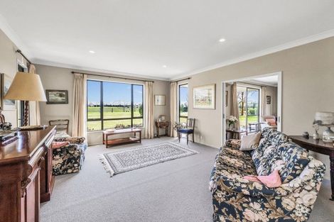 Photo of property in 122 East Street, Rotherham, 7379