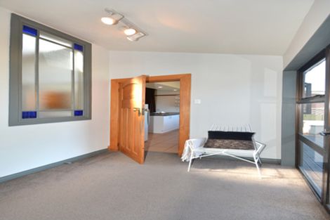 Photo of property in 55 Hargest Crescent, Saint Kilda, Dunedin, 9012