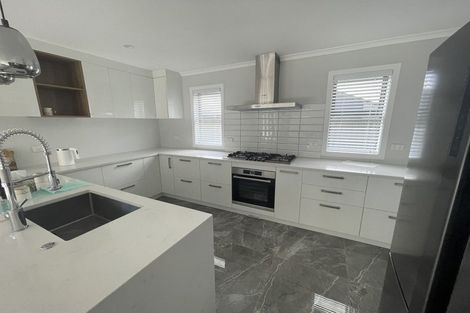 Photo of property in 22 Kerrigan Crescent, Wallaceville, Upper Hutt, 5018