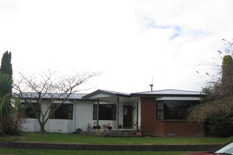 Photo of property in 9 Tait Drive, Greenmeadows, Napier, 4112