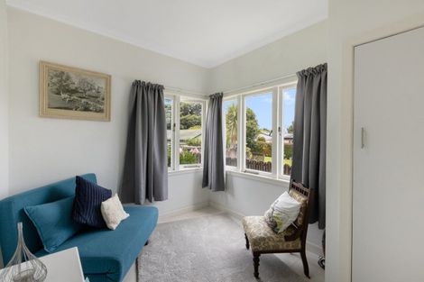 Photo of property in 32 Bellevue Road, Brookfield, Tauranga, 3110