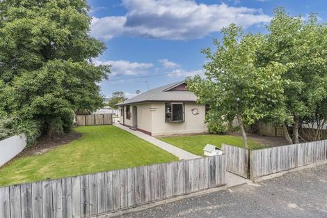 Photo of property in 77 Ajax Street, Milton, 9220