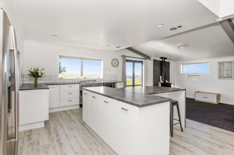 Photo of property in 1292 Taihape Road, Sherenden, Hastings, 4179