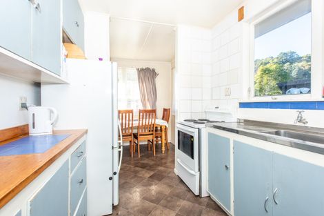 Photo of property in 33 Matthews Road, Tamarau, Gisborne, 4010