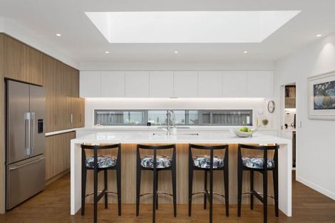 Photo of property in 11 Heathfield Avenue, Fendalton, Christchurch, 8014