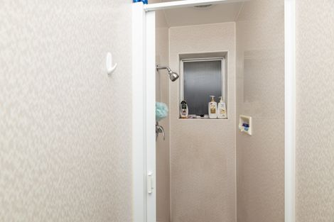 Photo of property in 10a Tracy Place, Redwood, Christchurch, 8051