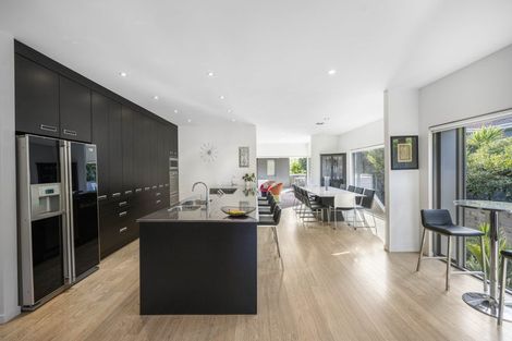 Photo of property in 15 Gulf View Road, Murrays Bay, Auckland, 0630