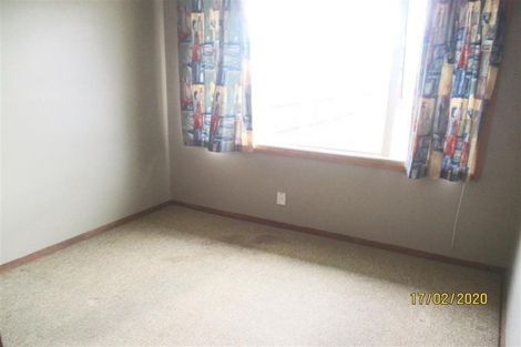 Photo of property in 92 Frensham Crescent, Woolston, Christchurch, 8062