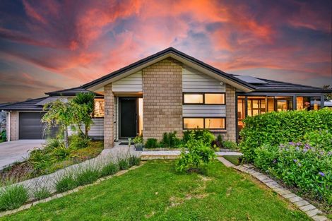 Photo of property in 2 Lochside Lane, Pokeno, 2402