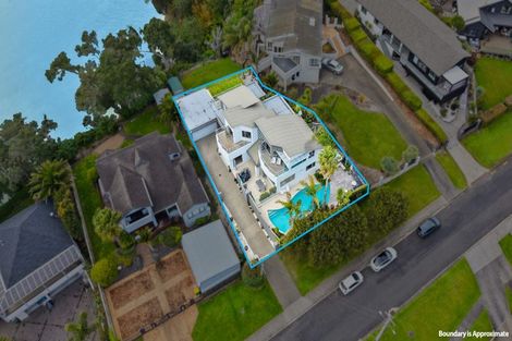 Photo of property in 151 Pah Road, Cockle Bay, Auckland, 2014