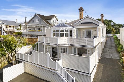 Photo of property in 43 Saint Georges Bay Road, Parnell, Auckland, 1052