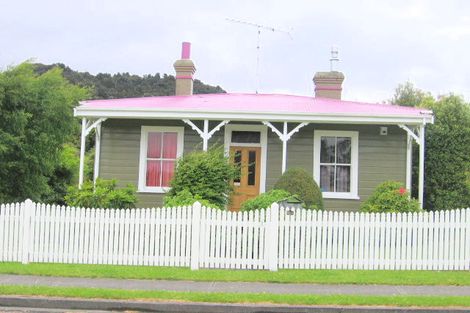Photo of property in 21 Railway Row, Ohakune, 4625