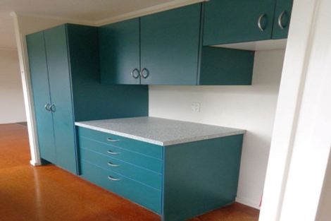 Photo of property in 1/11 Mona Vale, West Harbour, Auckland, 0618