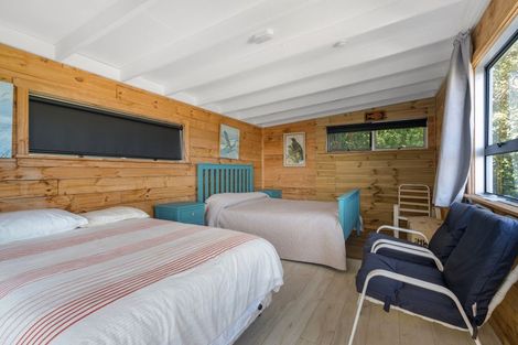 Photo of property in 47 Sea View Road, Baylys Beach, 0377