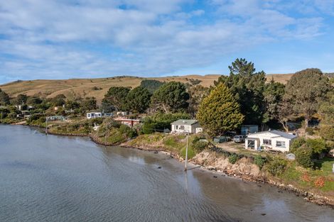 Photo of property in 68 Otakou Golf Course Road, Otakou, Dunedin, 9077