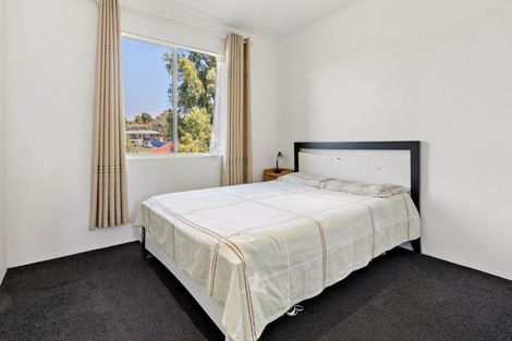 Photo of property in 3/7 Alston Avenue, Kelston, Auckland, 0602