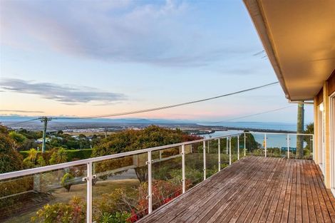 Photo of property in 212 Mount Pleasant Road, Mount Pleasant, Christchurch, 8081