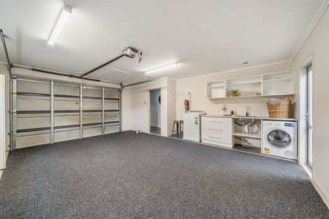 Photo of property in 65 Plateau Road, Te Marua, Upper Hutt, 5018