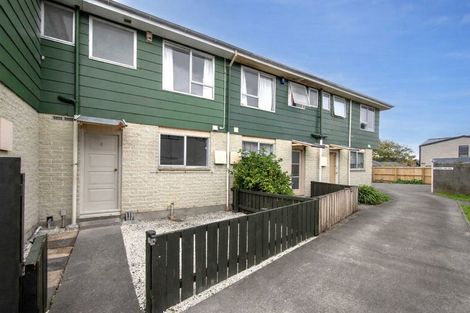 Photo of property in 4/19 Hargest Crescent, Sydenham, Christchurch, 8023