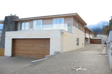 Photo of property in 55d Kent Street, Queenstown, 9300