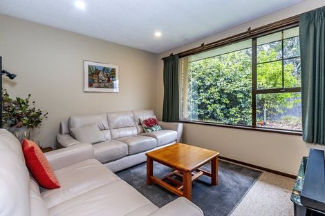 Photo of property in 10a Geraldo Place, Russley, Christchurch, 8042