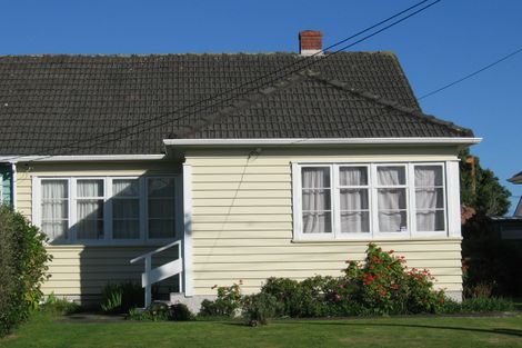 Photo of property in 4 Avery Grove, Boulcott, Lower Hutt, 5011