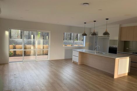 Photo of property in 34 Matahae Drive, Flat Bush, Auckland, 2019