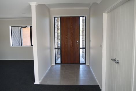 Photo of property in 22 Lacebark Drive, Kinloch, Taupo, 3377