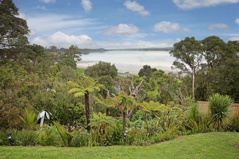 Photo of property in 50 Ronald Avenue, Glenbrook, Waiuku, 2681