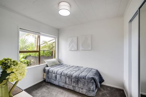 Photo of property in 27 York Avenue, Tamatea, Napier, 4112