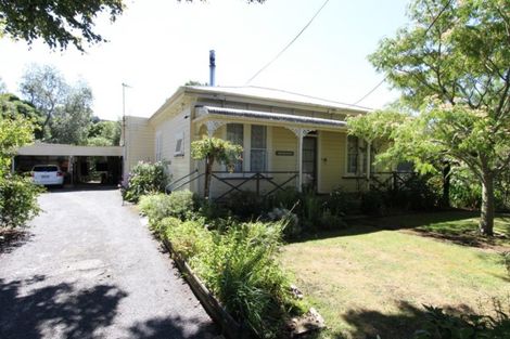 Photo of property in 9 Olsen Street, Eketahuna, 4900