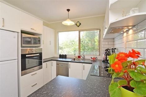 Photo of property in 2/3 Akehurst Avenue, New Lynn, Auckland, 0600