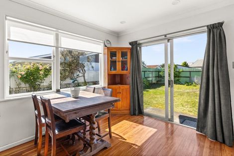 Photo of property in 21 Armour Place, Onekawa, Napier, 4110