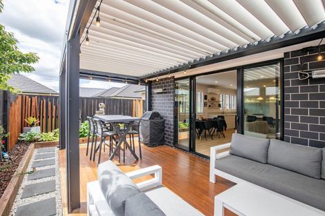 Photo of property in 26 Rose Leigh Drive, Cambridge, 3434