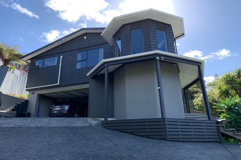 Photo of property in 1/86 Braemar Road, Castor Bay, Auckland, 0620