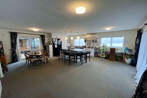 Photo of property in 7a Choice Avenue, Henderson, Auckland, 0612