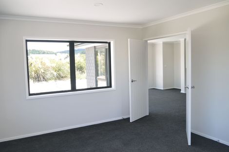 Photo of property in 22 Lacebark Drive, Kinloch, Taupo, 3377
