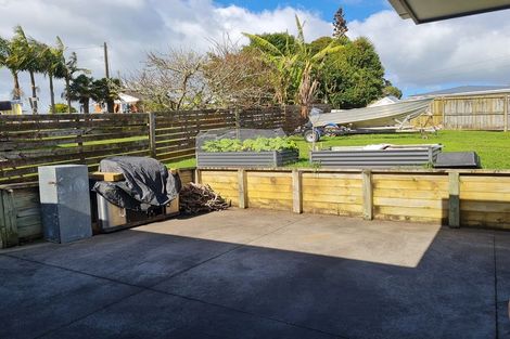 Photo of property in 69 Sherwood Road, Onerahi, Whangarei, 0110