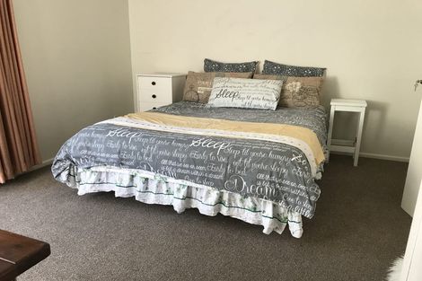 Photo of property in 1/271 Memorial Avenue, Burnside, Christchurch, 8053