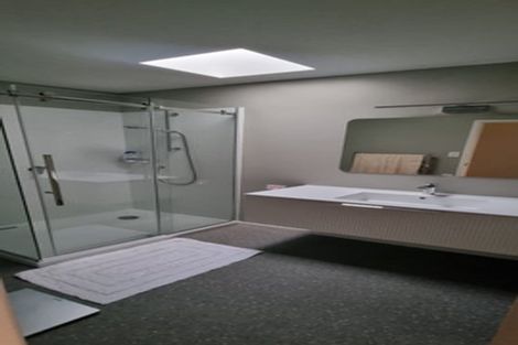 Photo of property in 1/9 Napoleon Avenue, Milford, Auckland, 0620